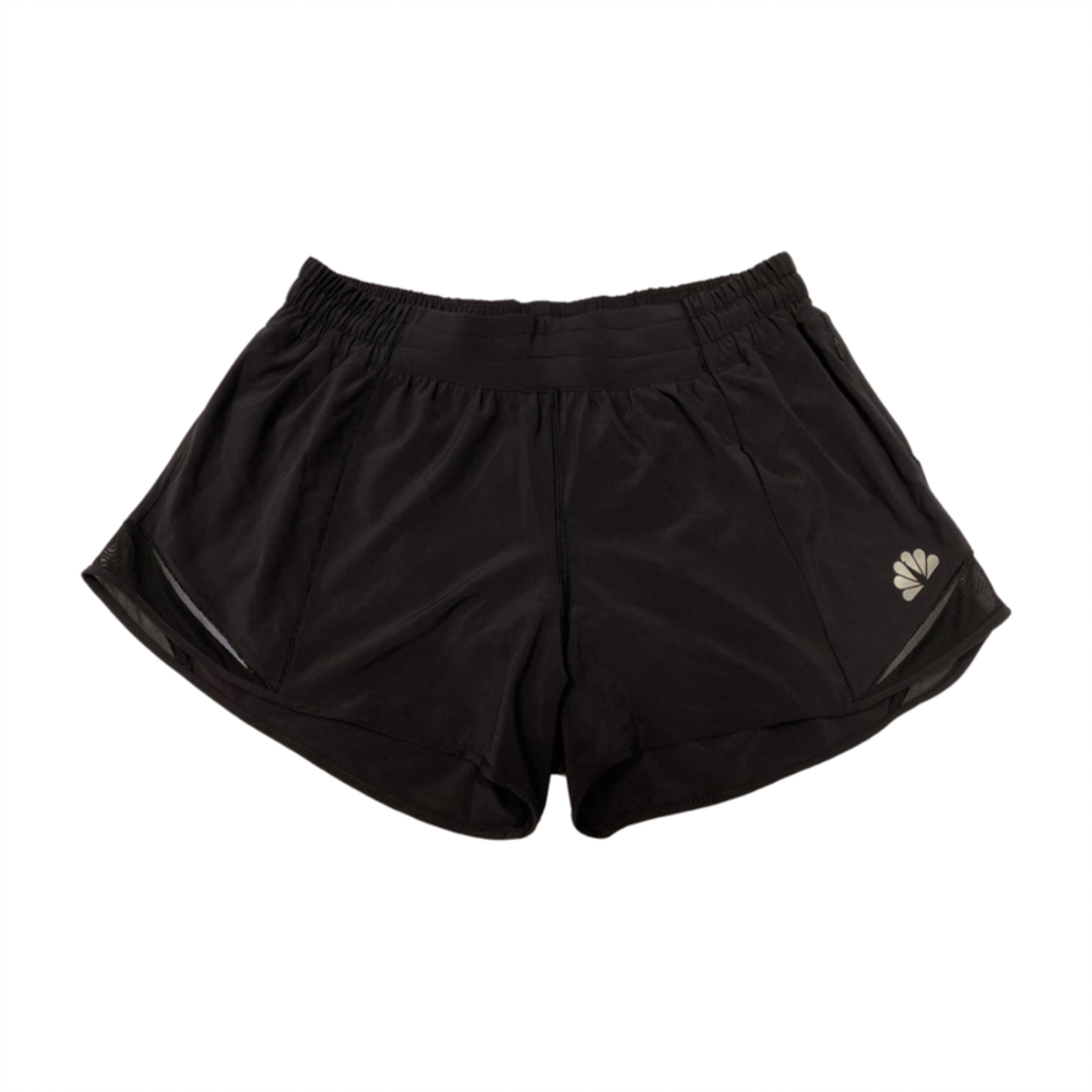 Stay cool and stylish in these LULULEMON Hotty Hot High-Rise Shorts