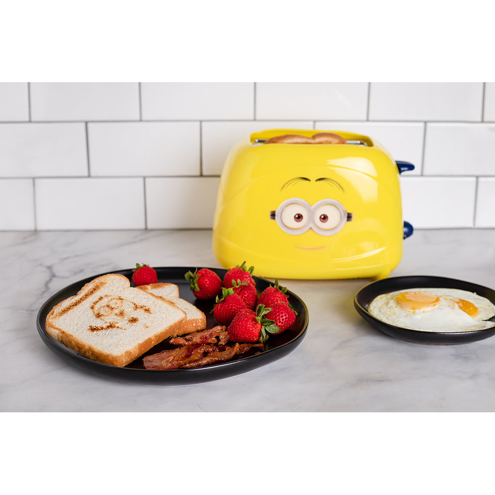 Despicable Me Minions Dave 2-Slice Toaster