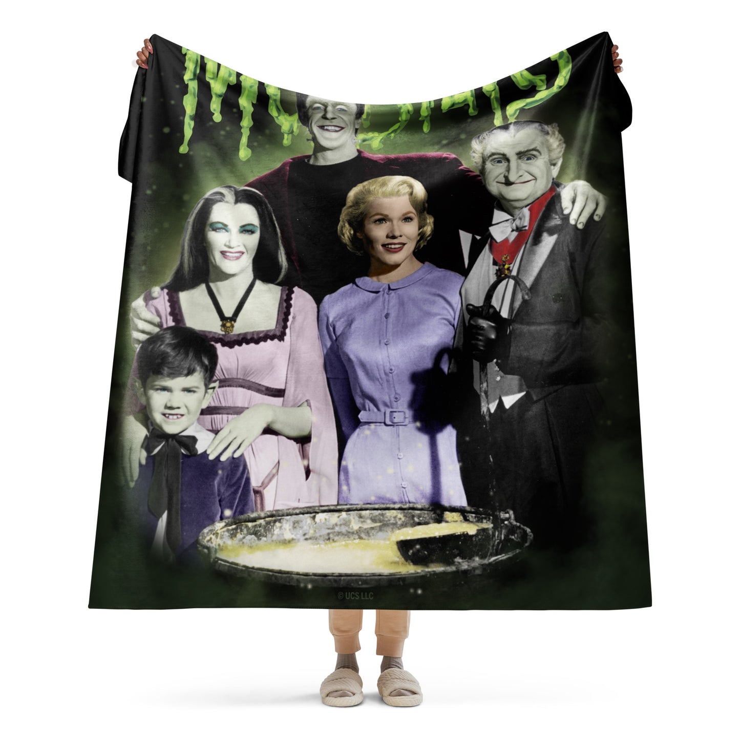 The Munsters Family Portrait Sherpa Blanket