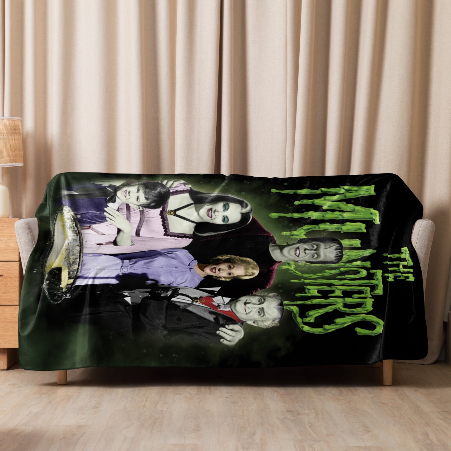 The Munsters Family Portrait Sherpa Blanket