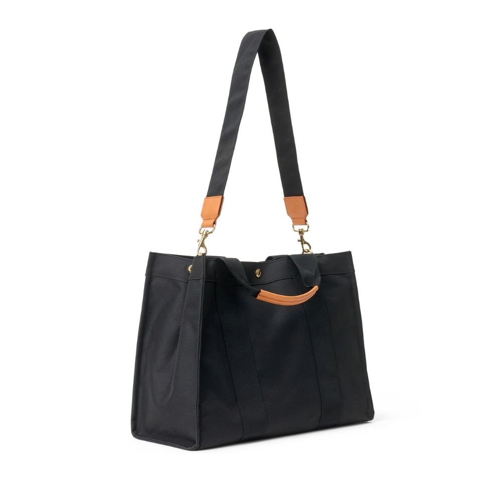 The Kelly Clarkson Show x Boulevard Black Taylor Jet Tote